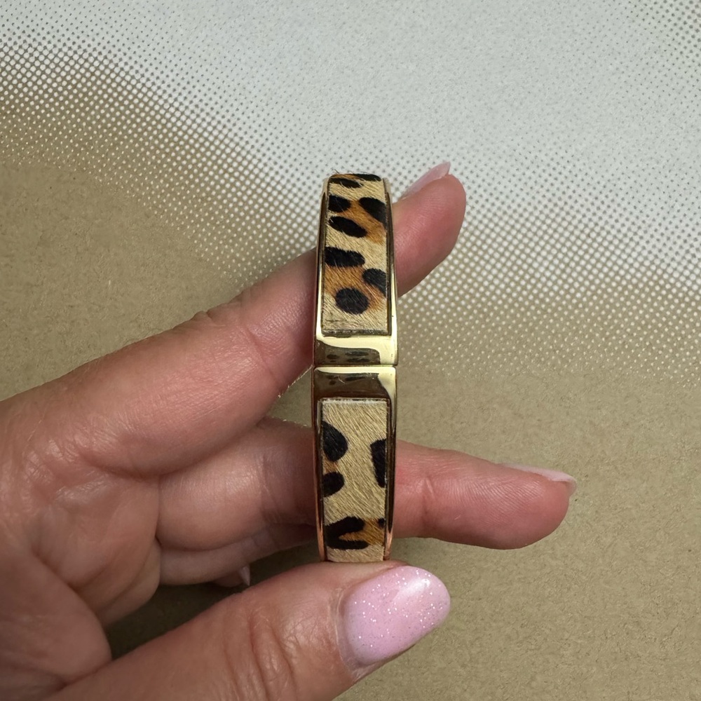 Leopard / Cheetah Print Gold Bangle Bracelet